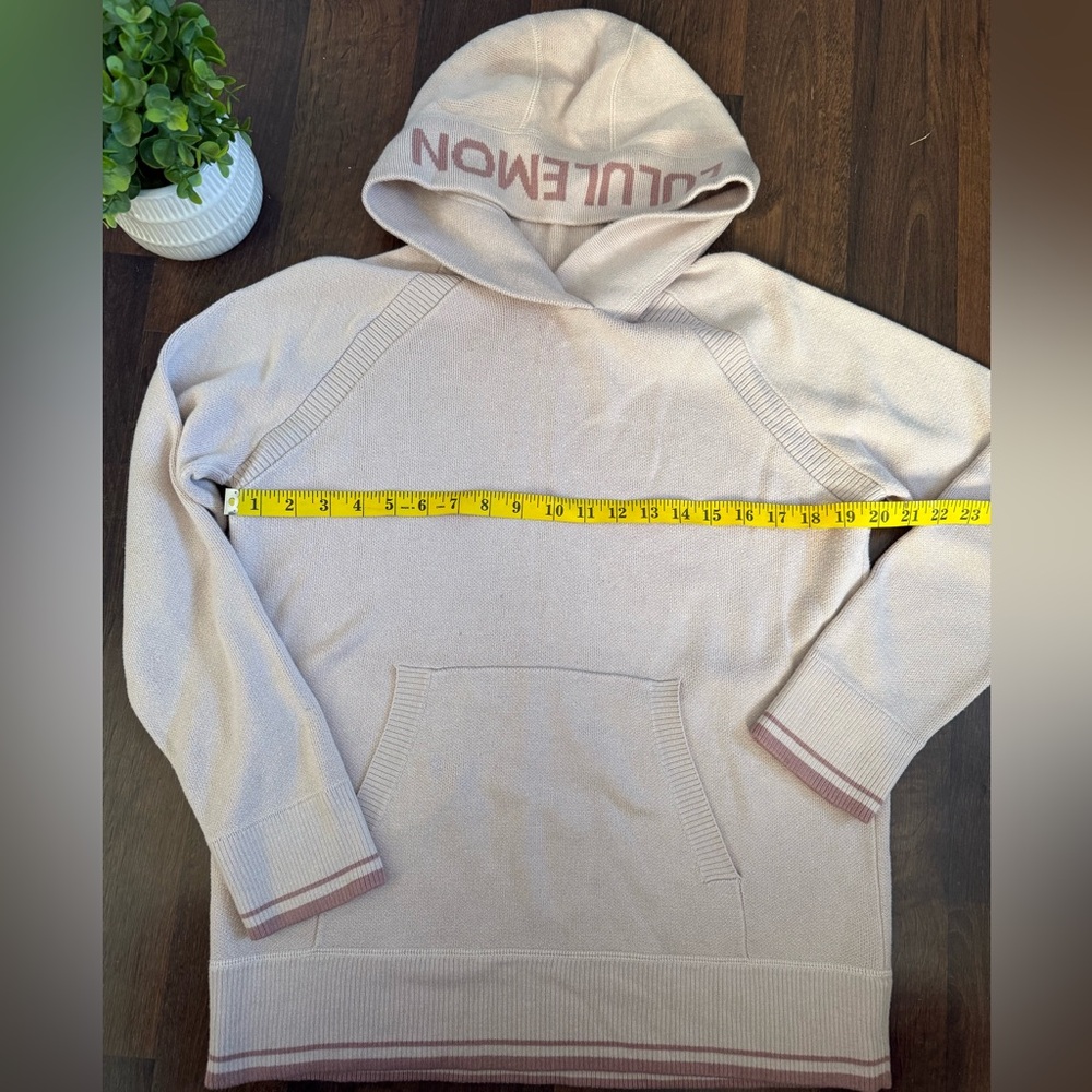 Lululemon Soothe Away Hoodie - Picture 10 of 14
